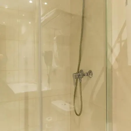 Konukevi Hostal Santo Domingo De Silos