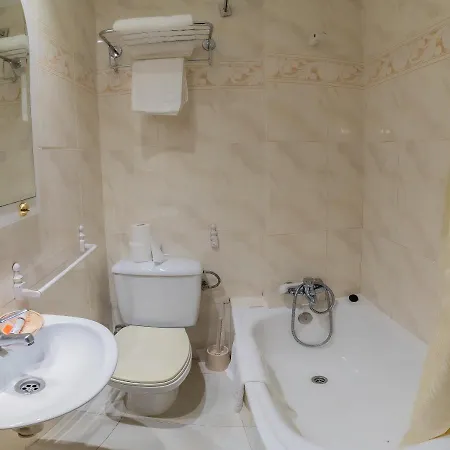 Affittacamere Hostal Santo Domingo de Silos *