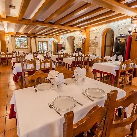 Hostal Santo Domingo De Silos Santo Domingo De Silos