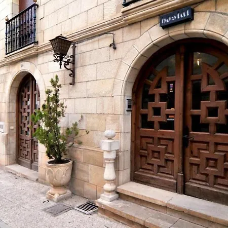 Hostal Santo Domingo de Silos Affittacamere *