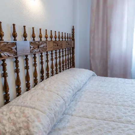 Hostal Santo Domingo de Silos Pensión Santo Domingo De Silos