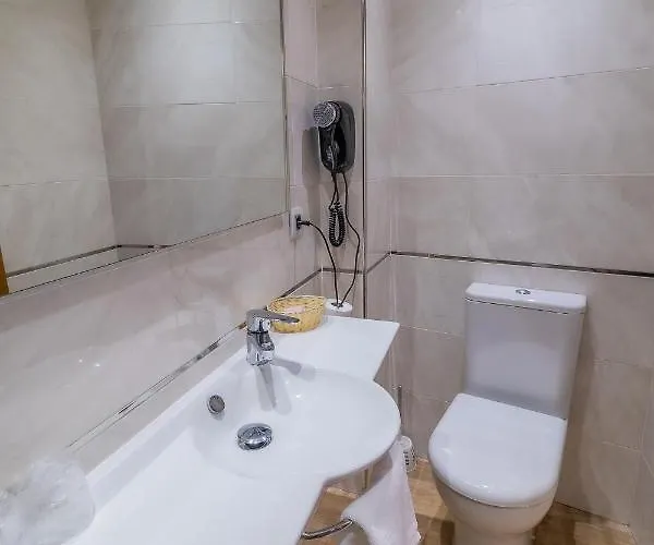 Hostal Santo Domingo De Silos Gasthuis Santo Domingo De Silos