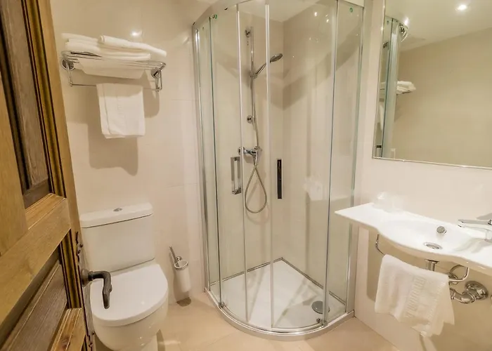 Hostal Santo Domingo De Silos Gasthuis *