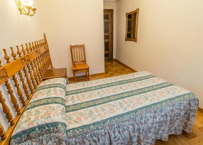 Hostal Santo Domingo De Silos Gasthuis Santo Domingo De Silos