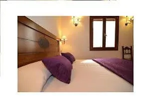 Gasthuis Hostal Santo Domingo De Silos Santo Domingo De Silos